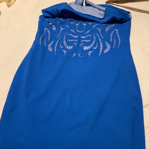 Gorgeous , light weight  shift dress by Andrew Marc - New York size 8 - Picture 10 of 11